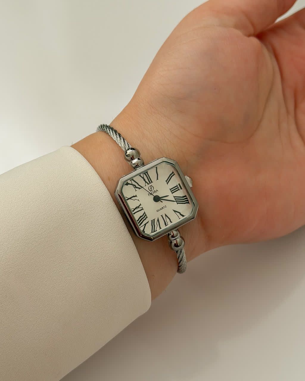 ساعت بنگلی کد 2648